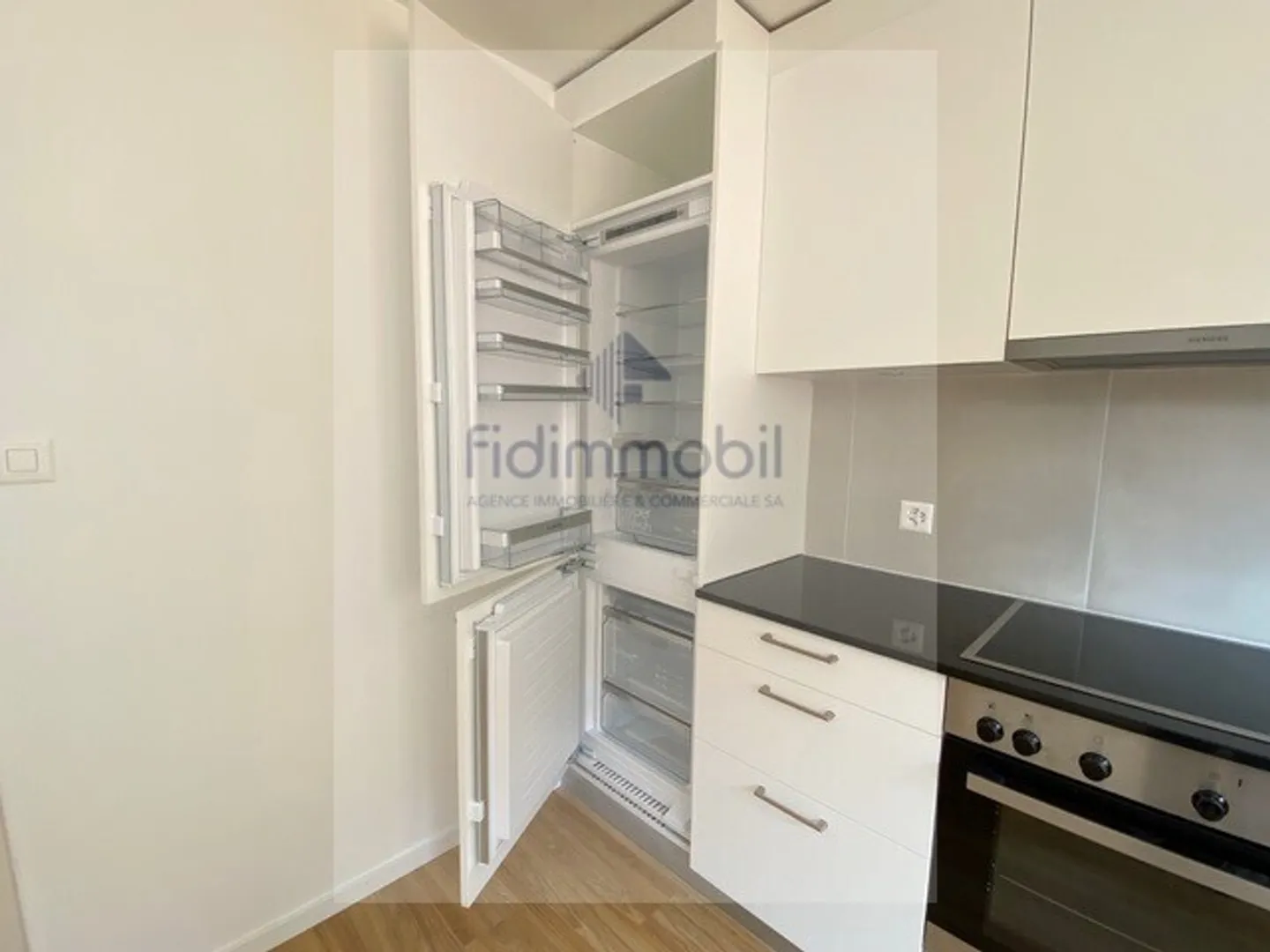 Appartement Charmant à Hall - Photo 4 sur 12