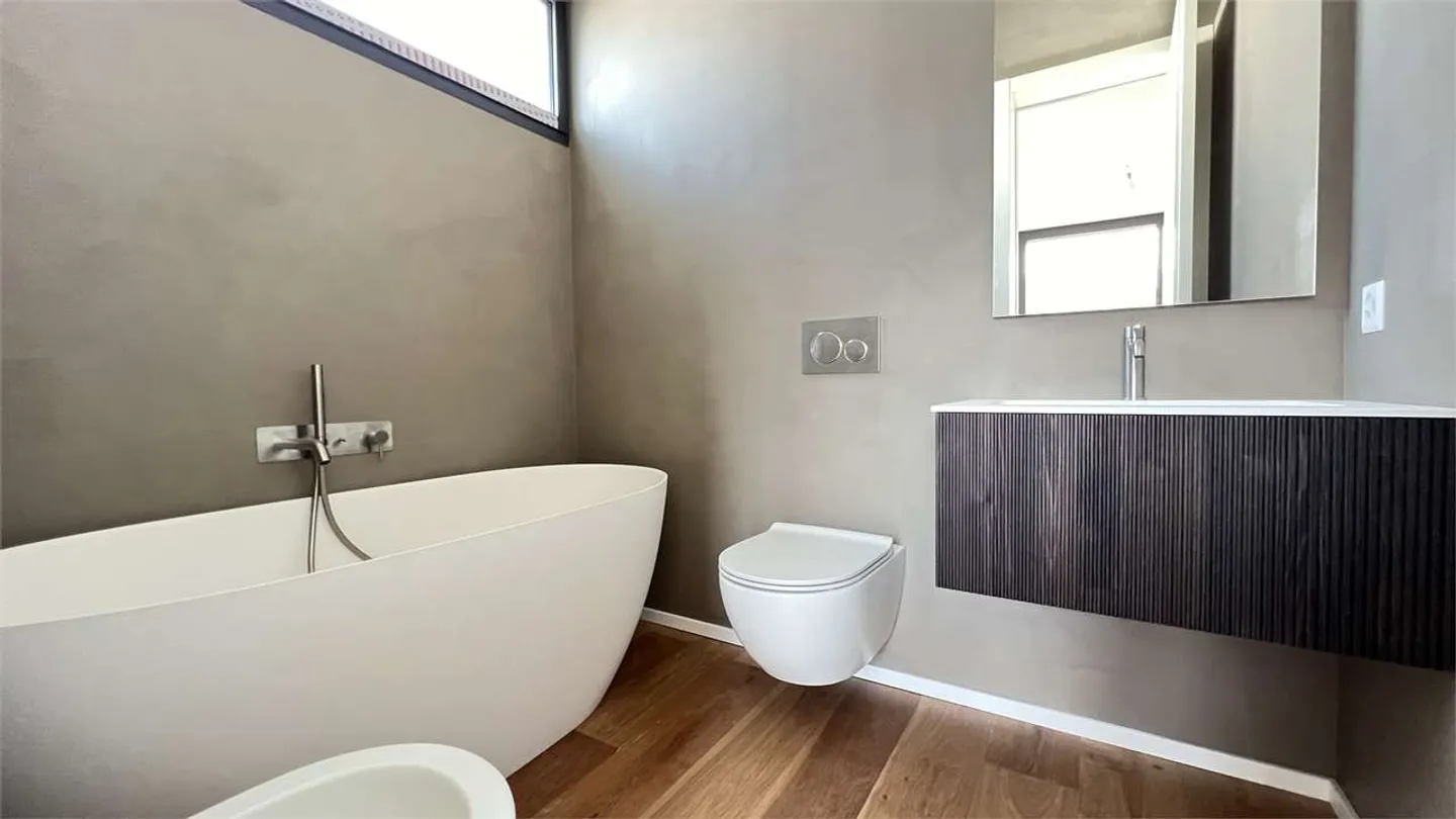 Modern Ground-Floor Apartment - Photo 14 of 20