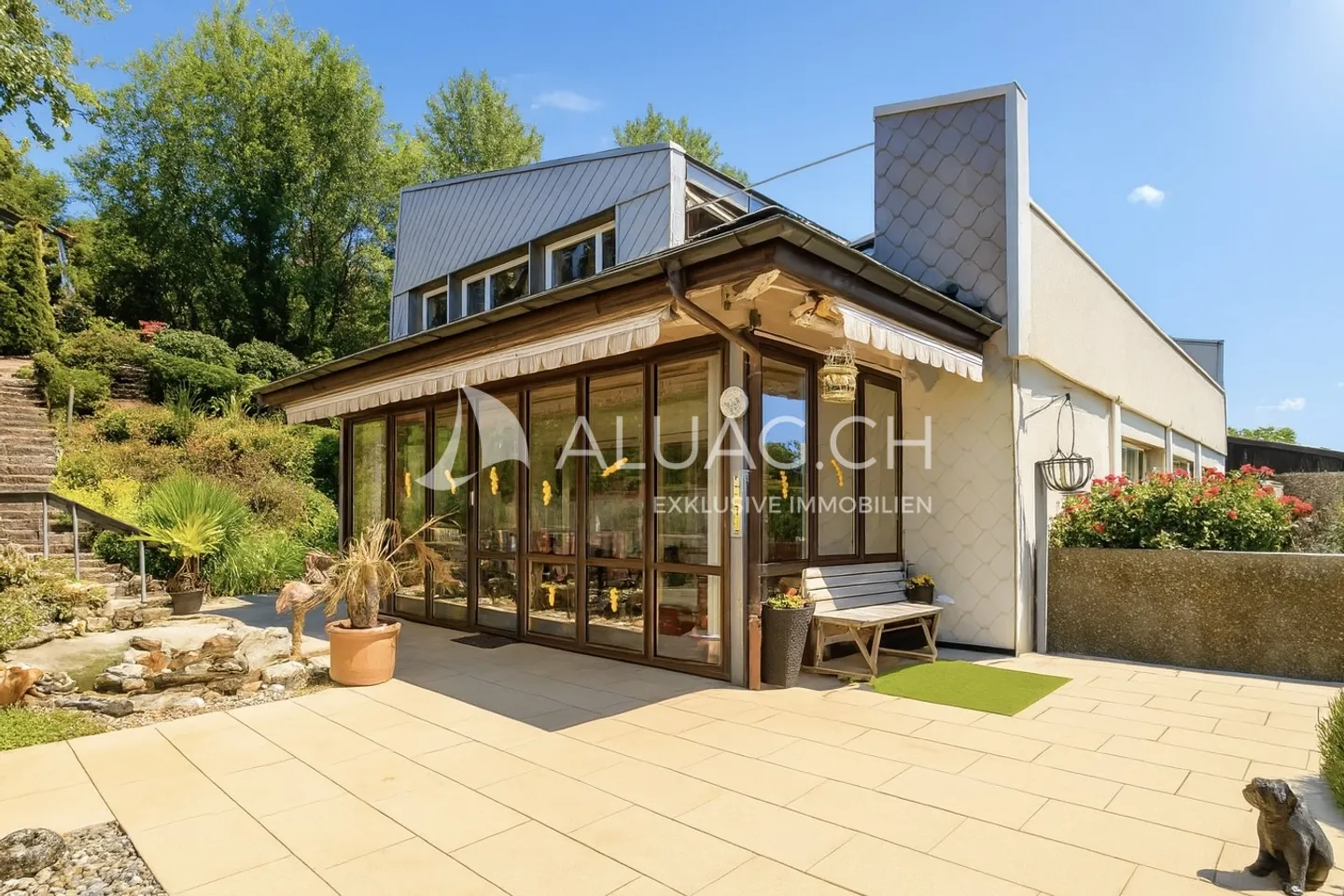 Einfamilienhaus mieten - Foto 1 von 9