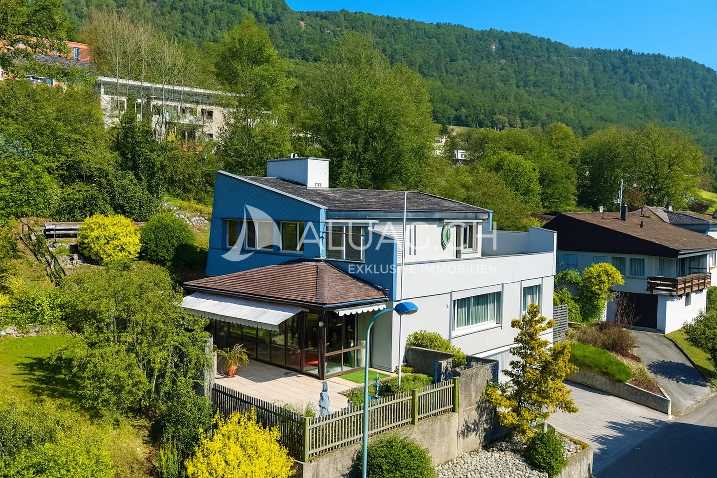 Einfamilienhaus mieten - Foto 2 von 9