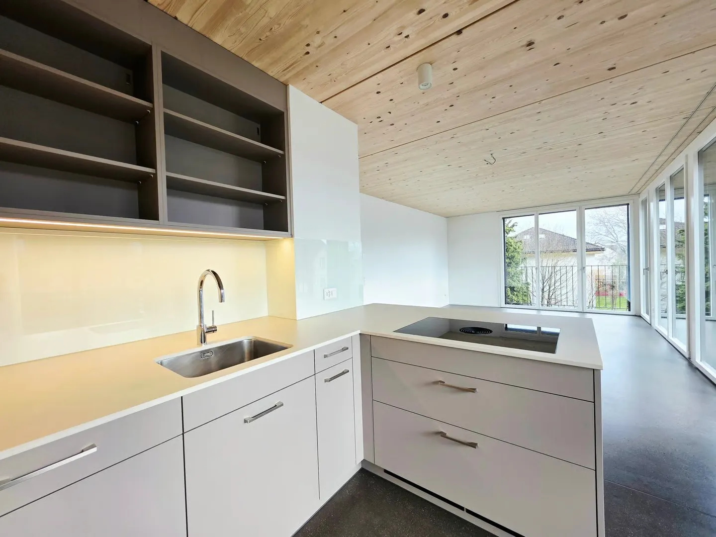 Moderne 4.5-Zimmer-Wohnung mit Balkon in Dübendorf – ab Februar 2027 verfügbar - Foto 3 von 14