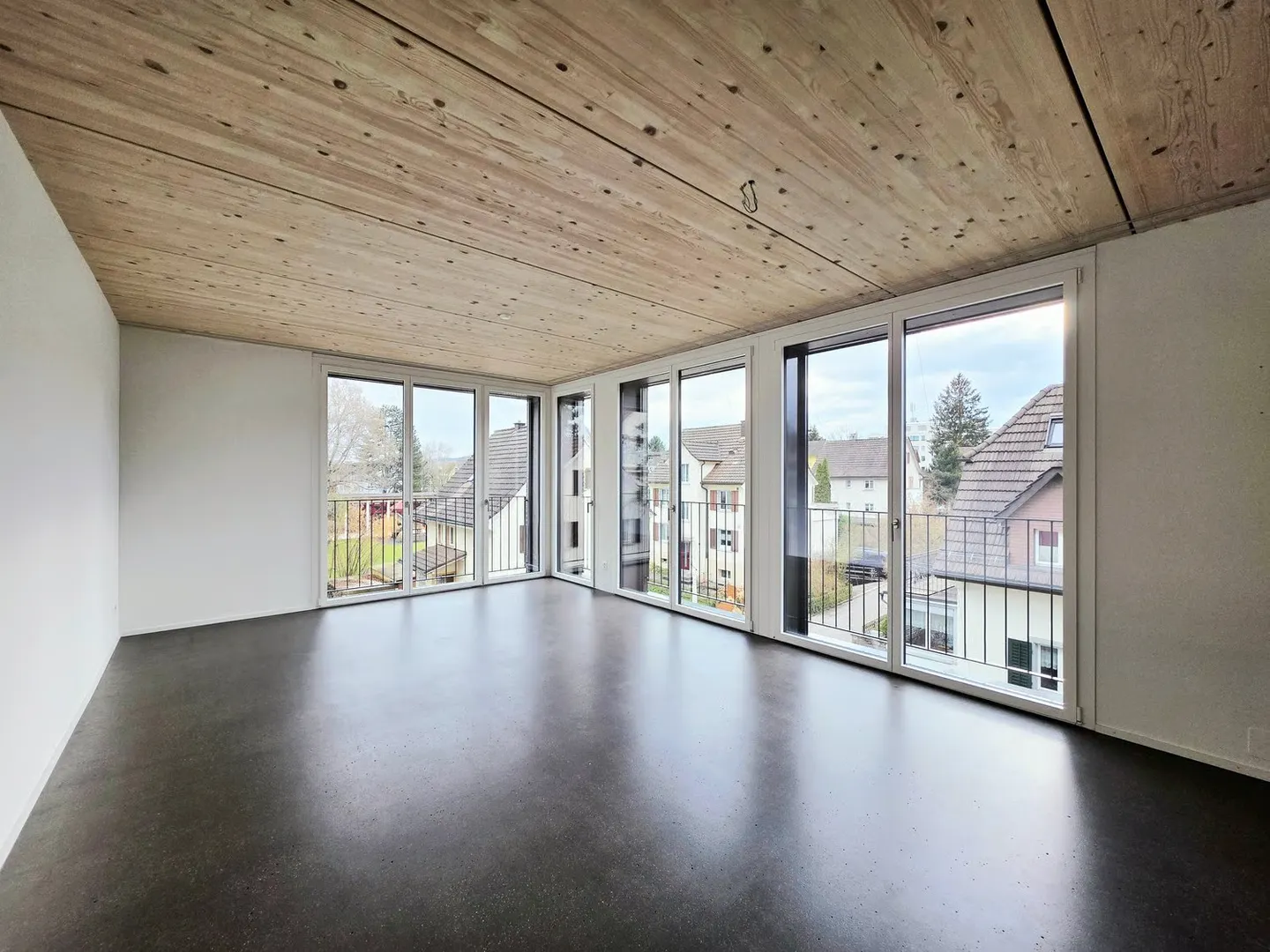 Moderne 4.5-Zimmer-Wohnung mit Balkon in Dübendorf – ab Februar 2027 verfügbar - Foto 4 von 14
