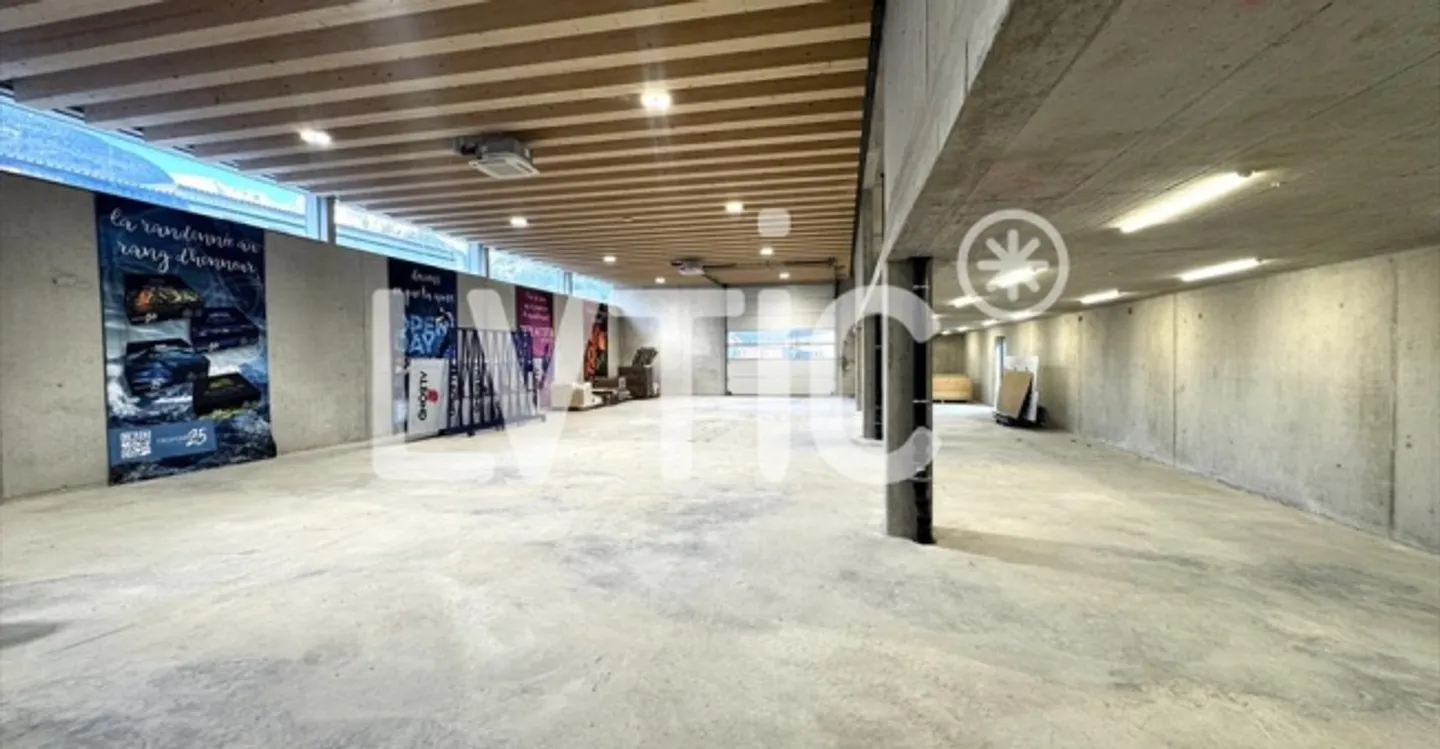 «Dépôt» - Photo 12 sur 13