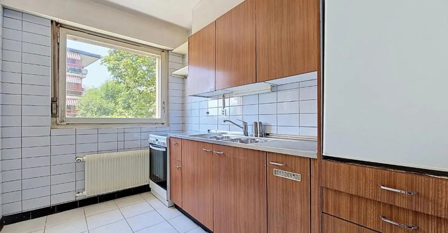 4-room apartment to renovate near the lake - Photo 7 of 9