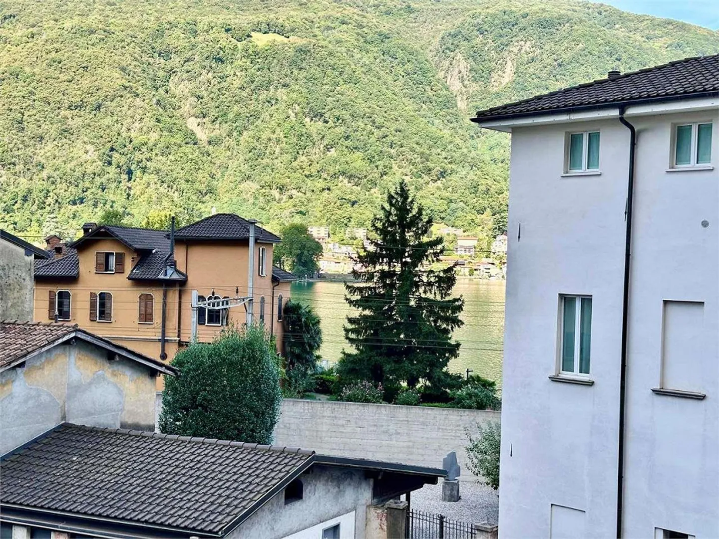 Appartamento Duplex Completamente Riattato - Nucleo di Capolago - Foto 8 di 8