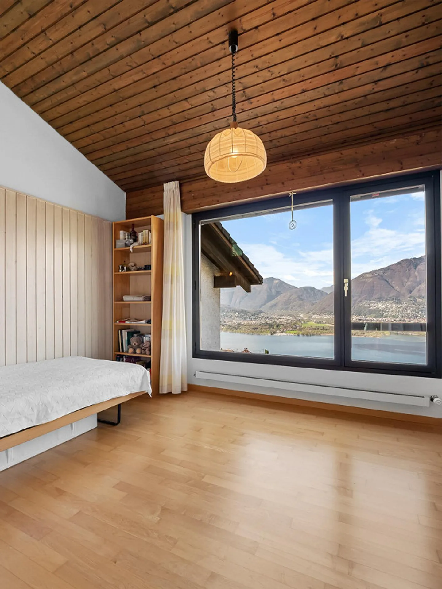 Sogno residenziale esclusivo su terreno edificabile di 2.637 m2 con vista a 180° - Foto 13 di 23