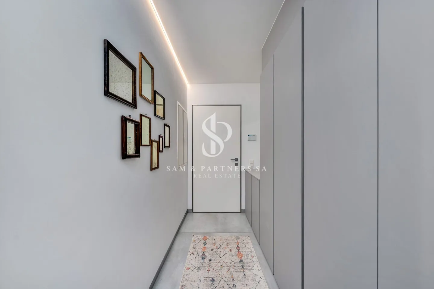 Appartamento di lusso sul lago - Foto 10 di 16