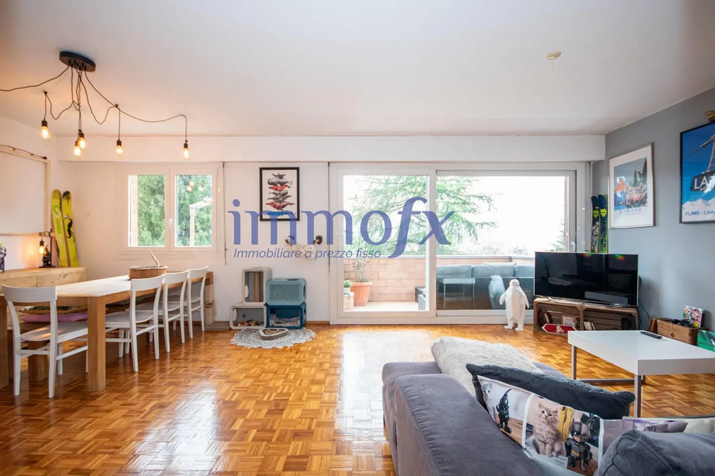 Apartment - Paradise - Photo 3 of 12