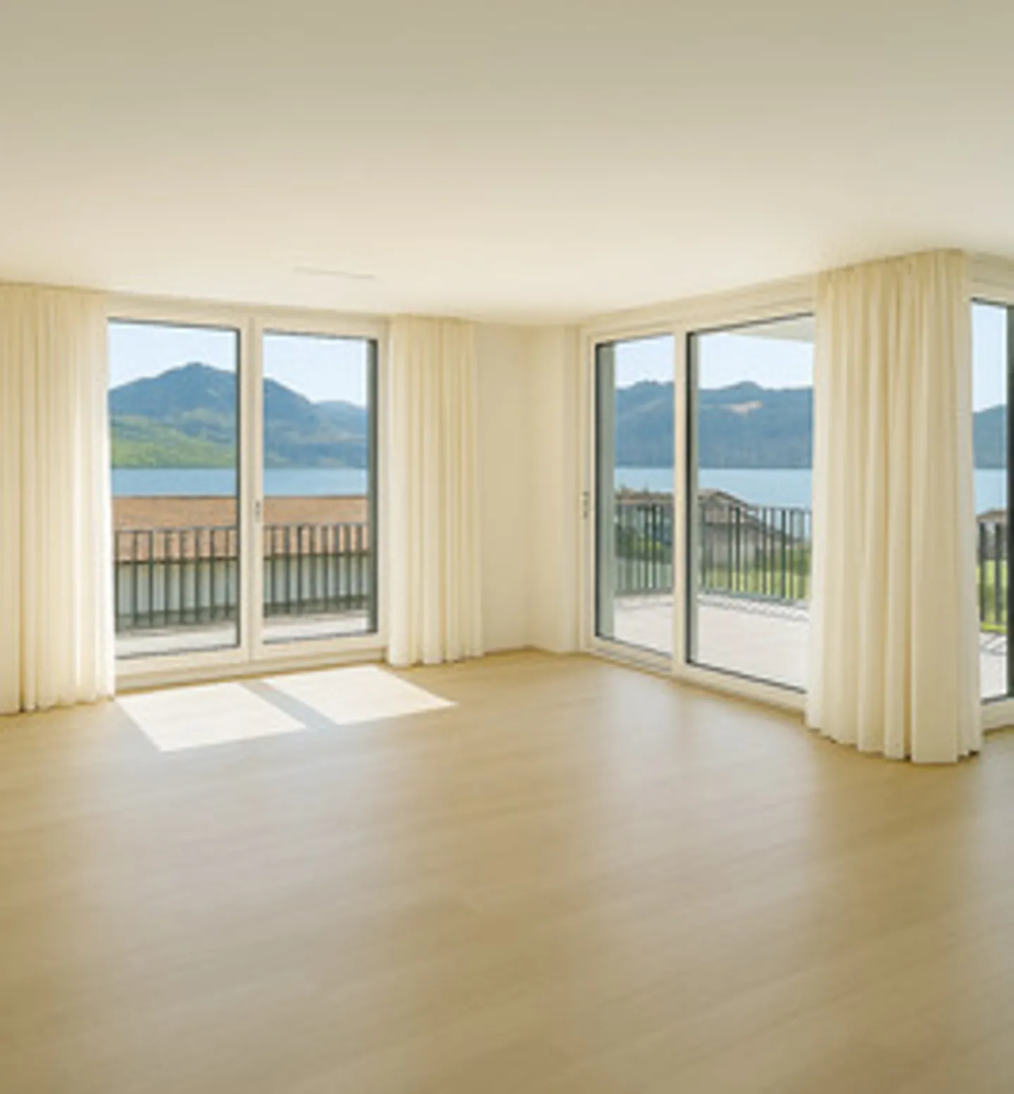 Vivere con vista - Appartamento attico di 4,5 stanze in standard di proprietà - Foto 7 di 10