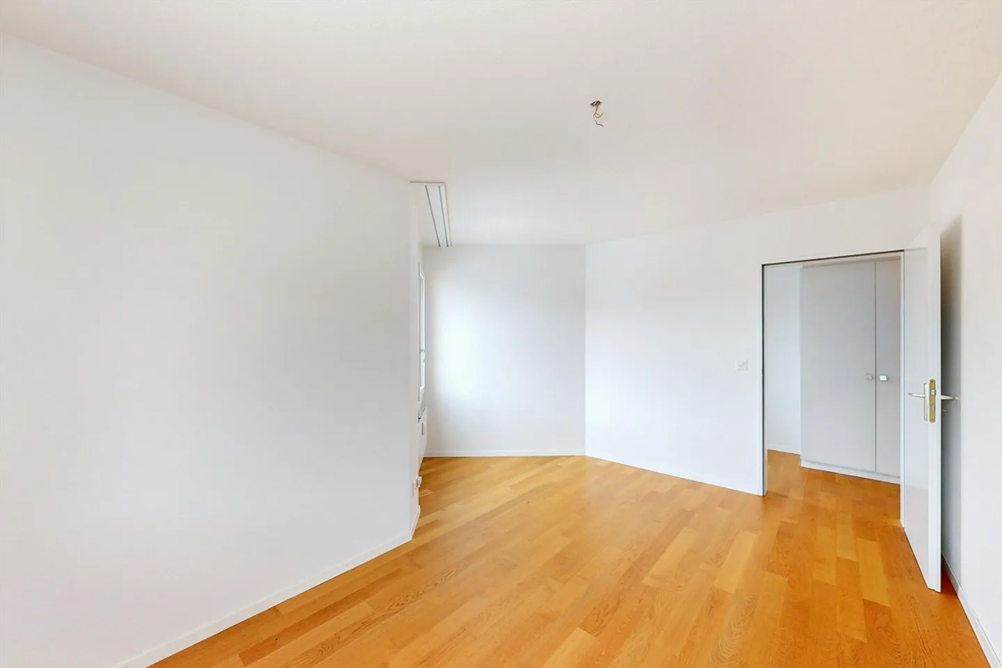 Modern 4.5 Room Apartment - Photo 11 of 13