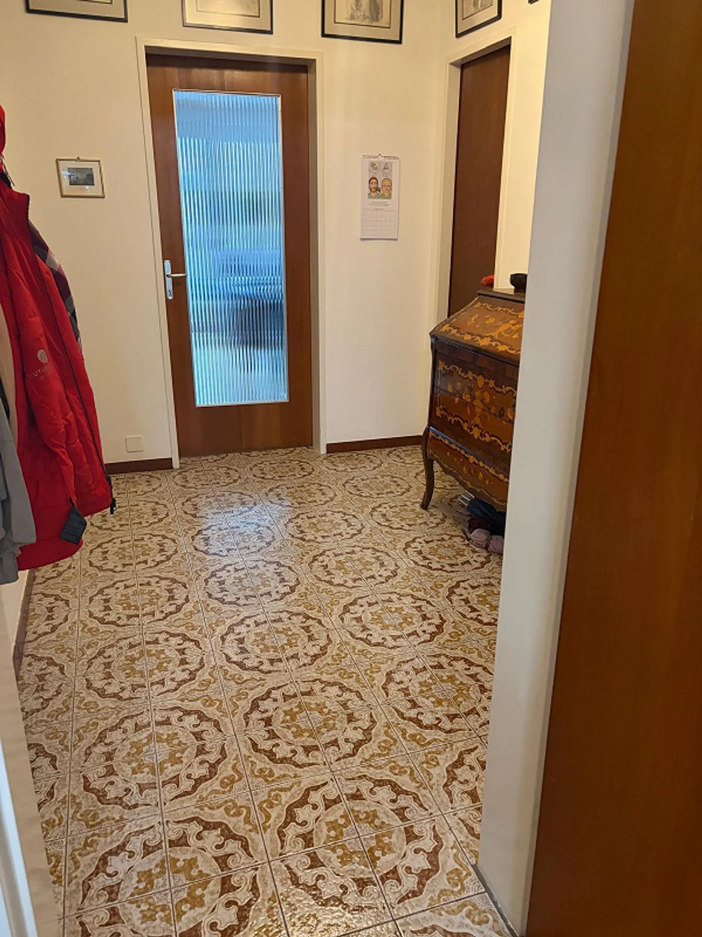 3-room apartment with 2 balconies in the center of Basel - Photo 12 of 15