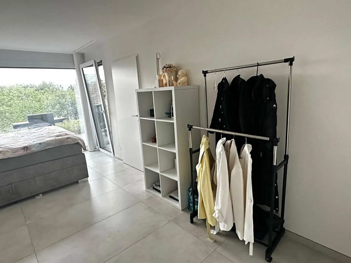 Bright 2.5-room apartment with beautiful lake view in Birrwil - Photo 16 of 20