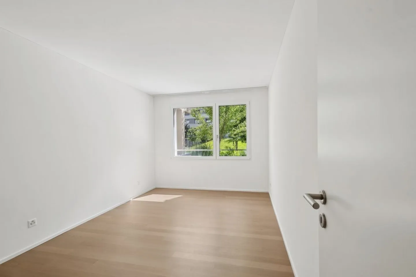 3.5 Room Apartment - Photo 4 of 9