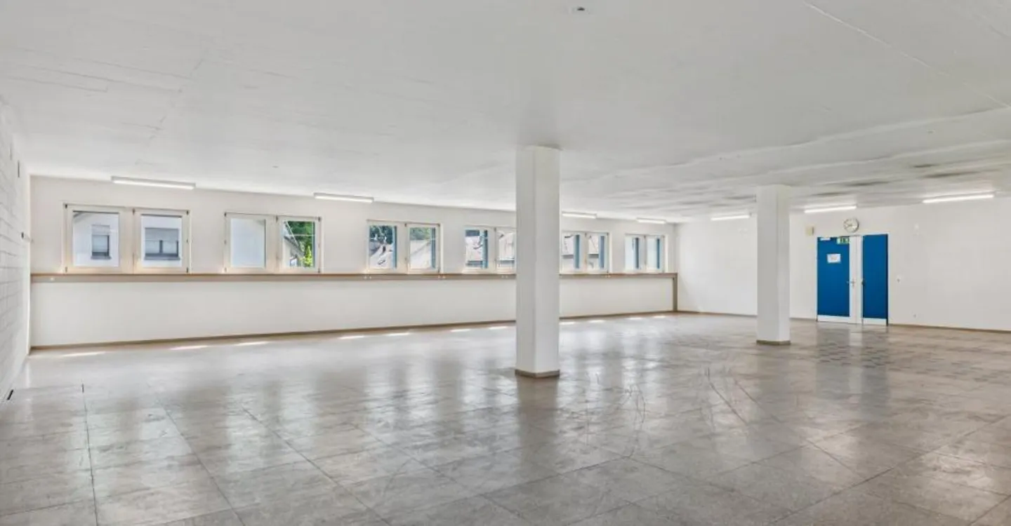 Spazio, Libertà & Vista sulle Alpi – La tua nuova area a Glarus - Foto 8 di 9