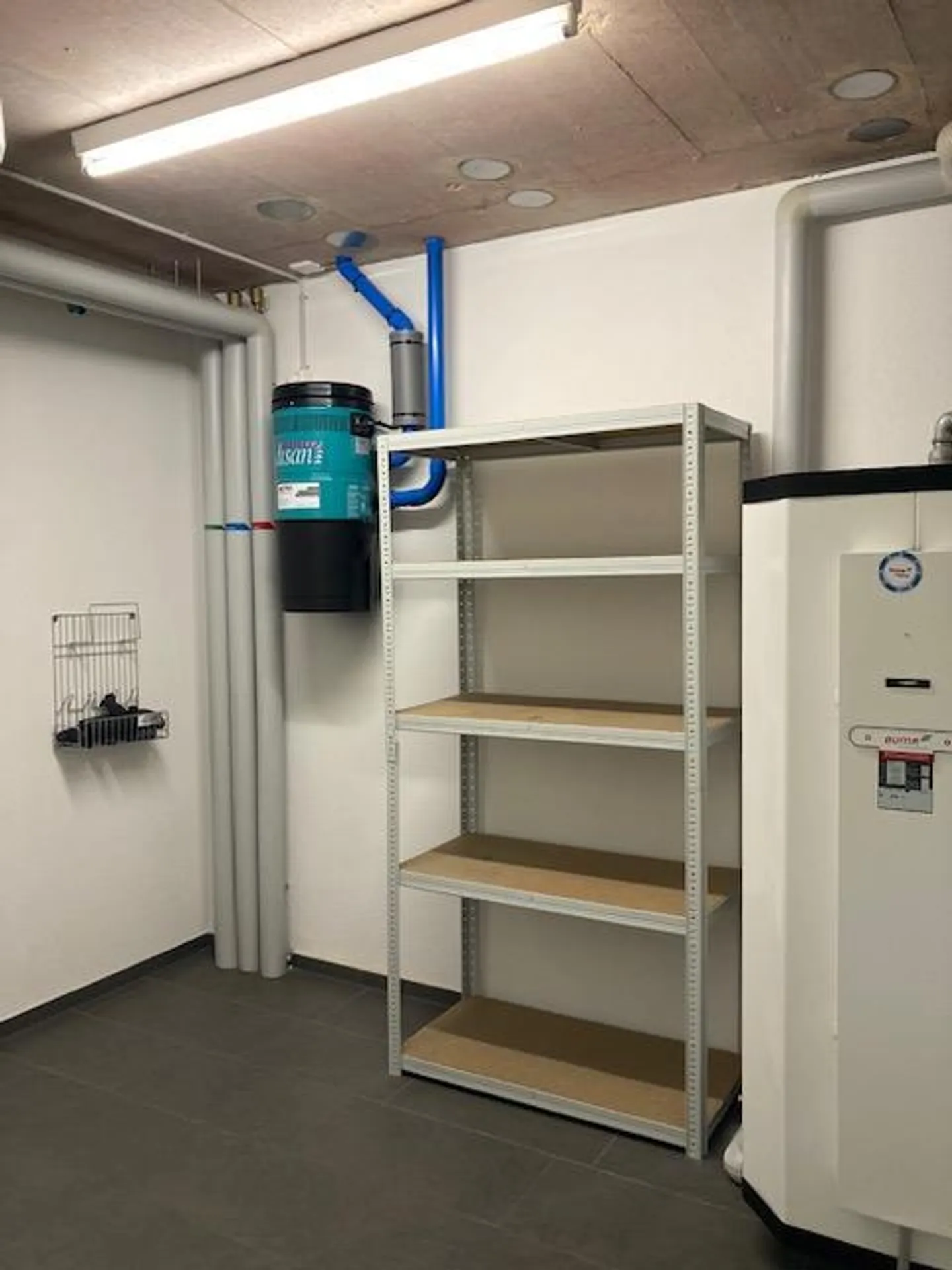 In affitto casa a terrazza 5.5 stanze in una bella posizione. - Foto 17 di 18