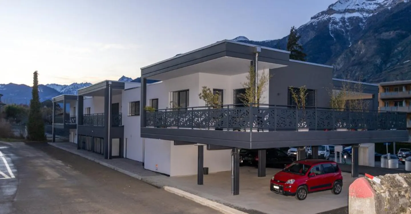 FOR RENT OUTDOOR PARKING SPACES IN SAXON - Photo 2 of 4