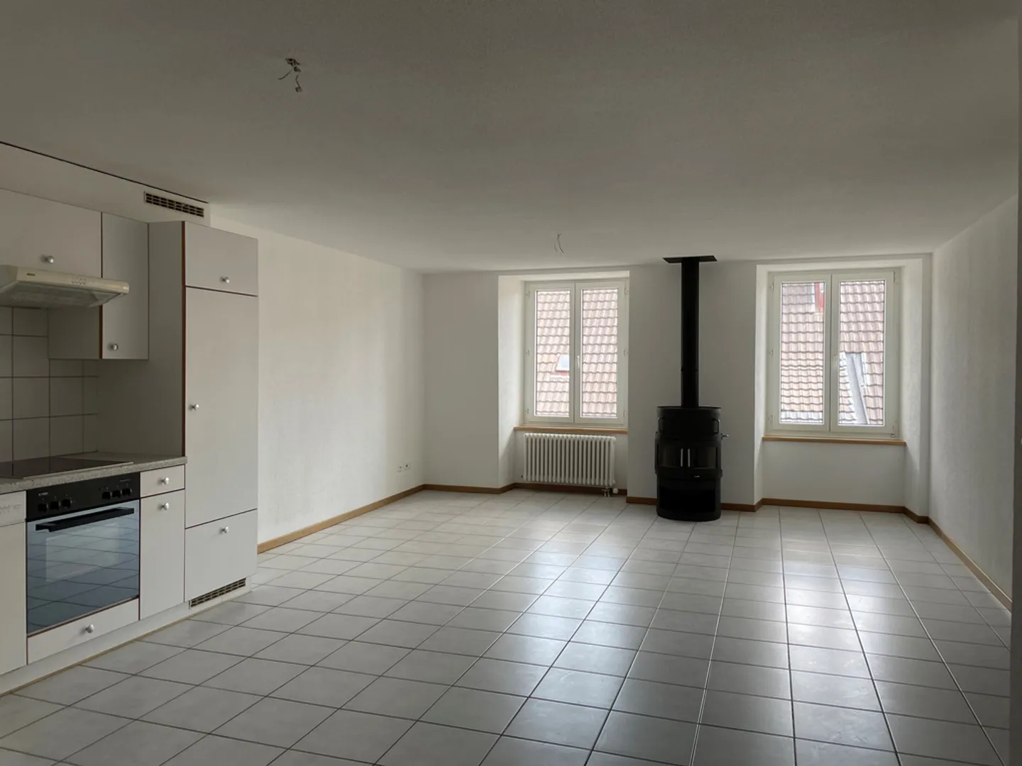 Appartamento di quattro stanze - Foto 2 di 8