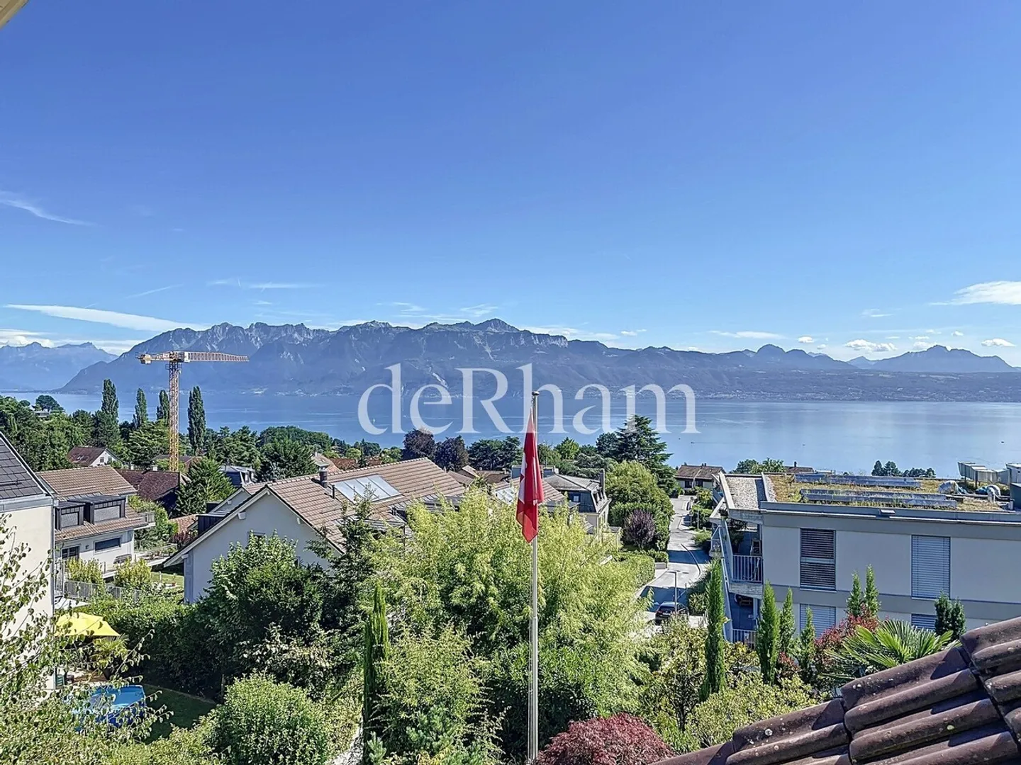 PULLY - Magnificent Detached Villa of approx. 347m2 in a Residential Area - Photo 8 of 13