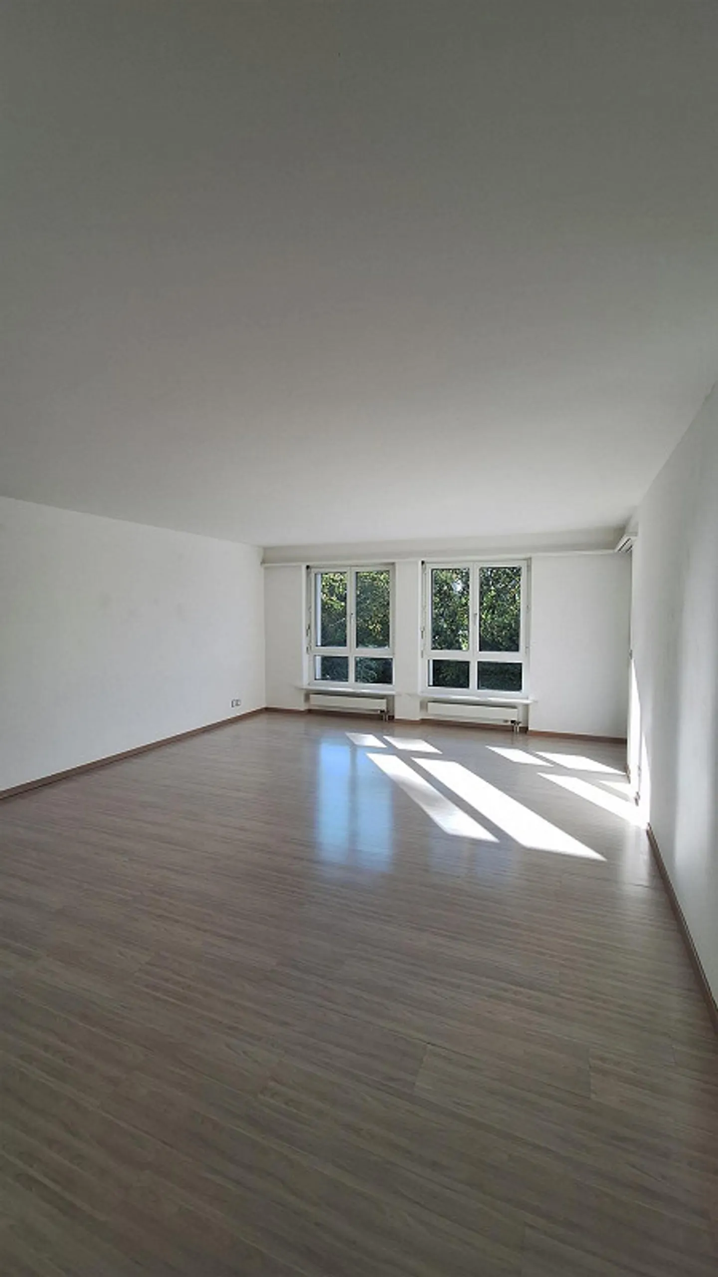 Appartamento 4.5 locali, 1° piano con grande balcone - Foto 4 di 17