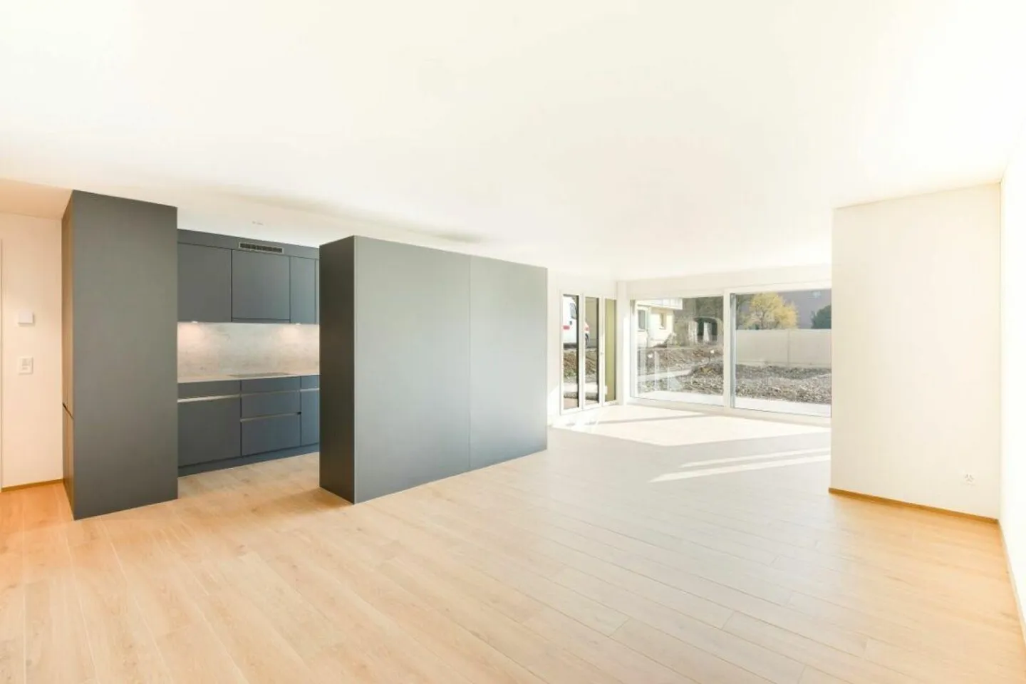 Apartment for rent - Photo 3 of 10