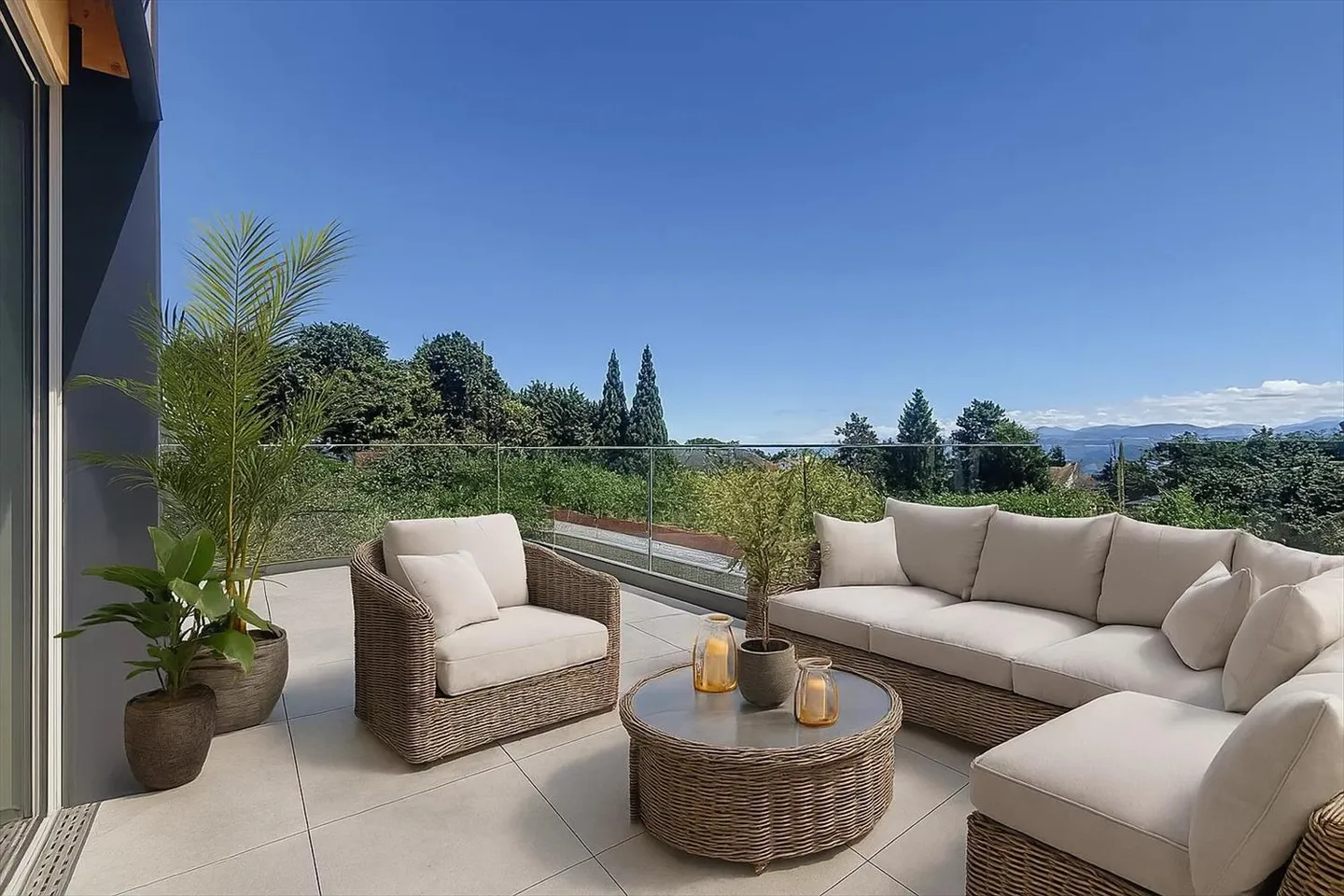 Villa di Prestige, che unisce eleganza e modernità! - Foto 3 di 13