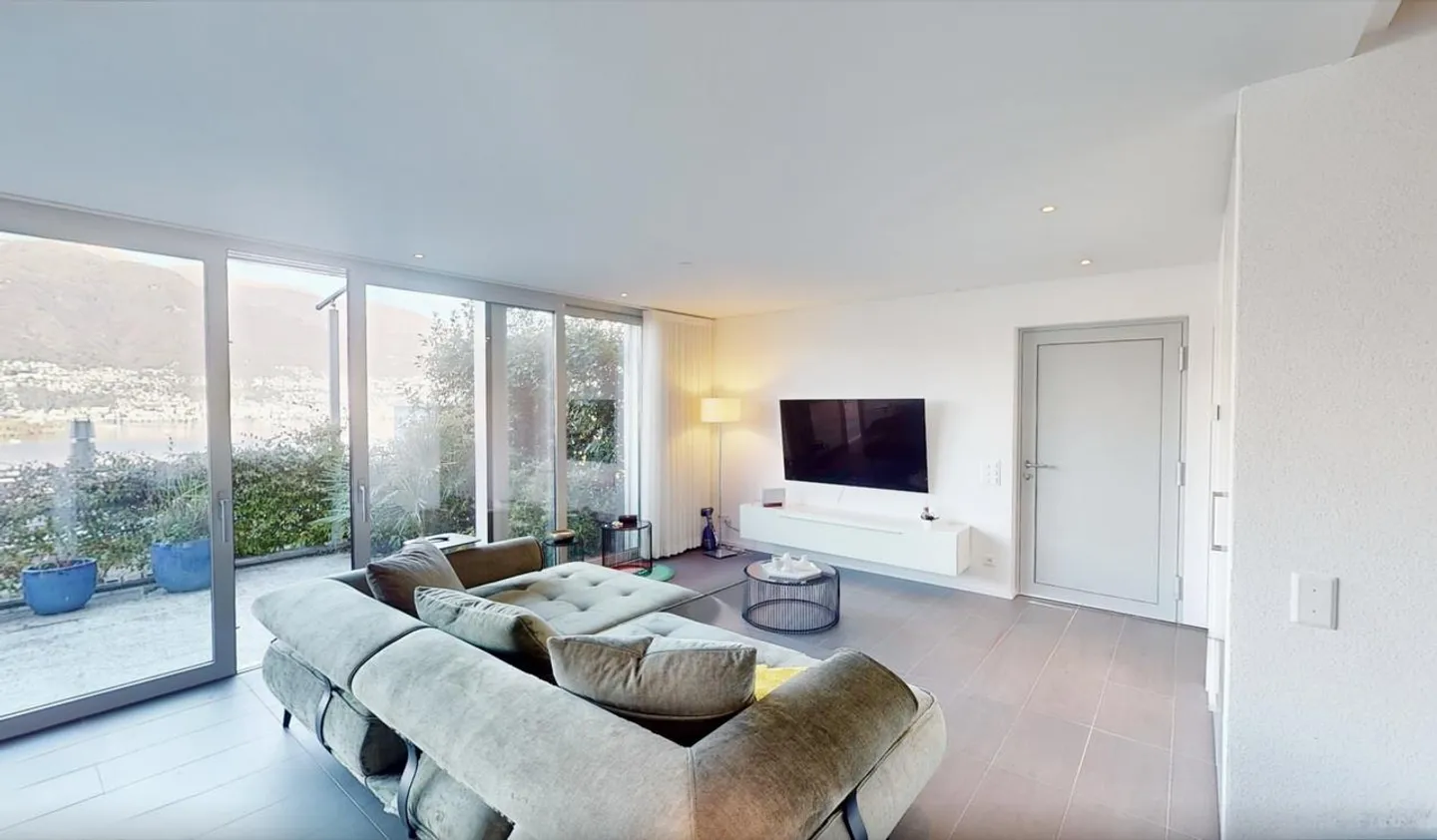 Élégante maison avec vue sur le lac et terrasse - Photo 5 sur 24