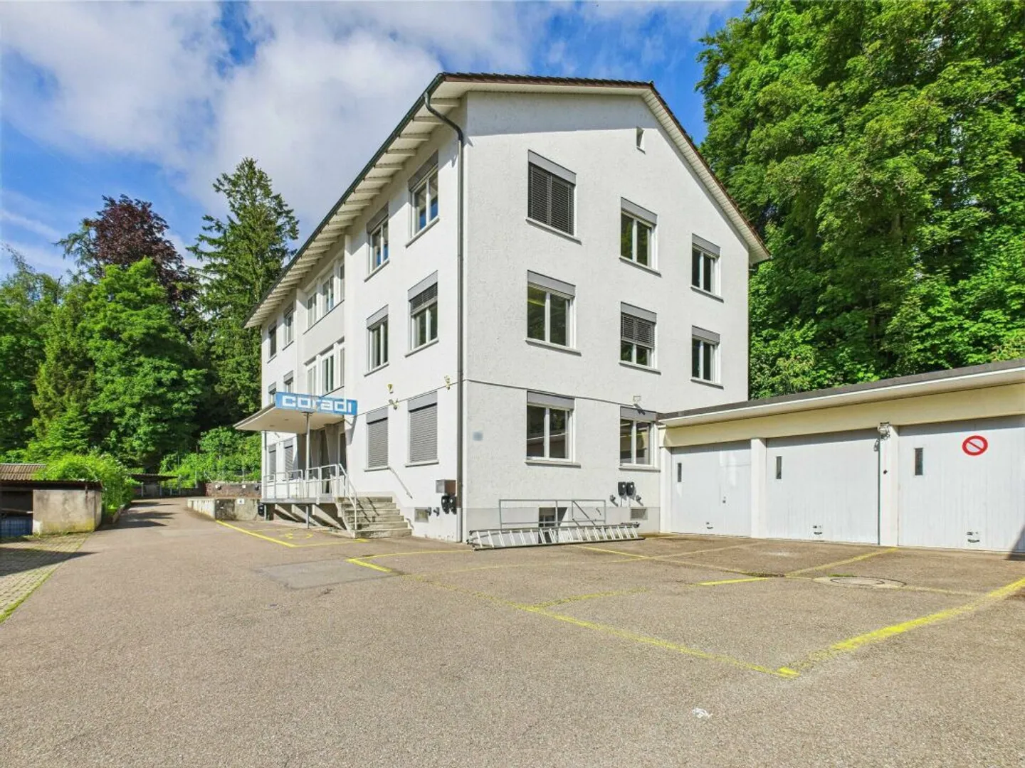 Espaces de bureau attrayants au cœur de Zurich-Seebach - Photo 1 sur 12