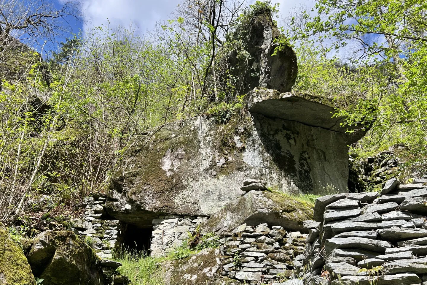 VERKAUFT ! Romantisches Rustico mit herrlichem Grundstück - Foto 42 von 47