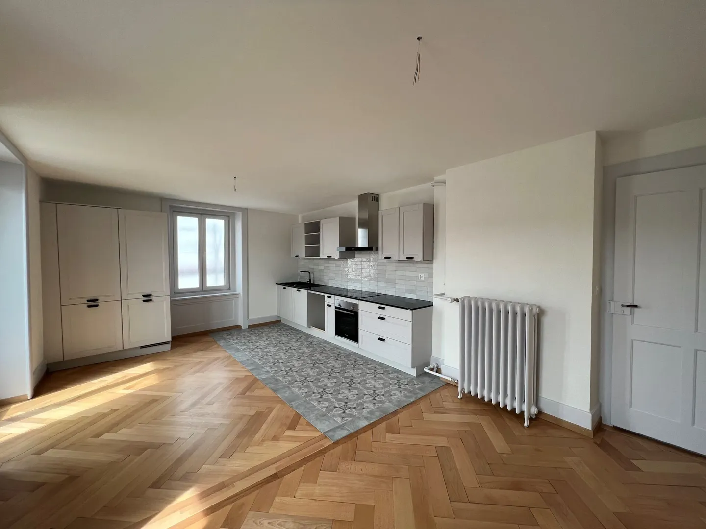 Appartement rénové 4 pièces - Photo 7 sur 8
