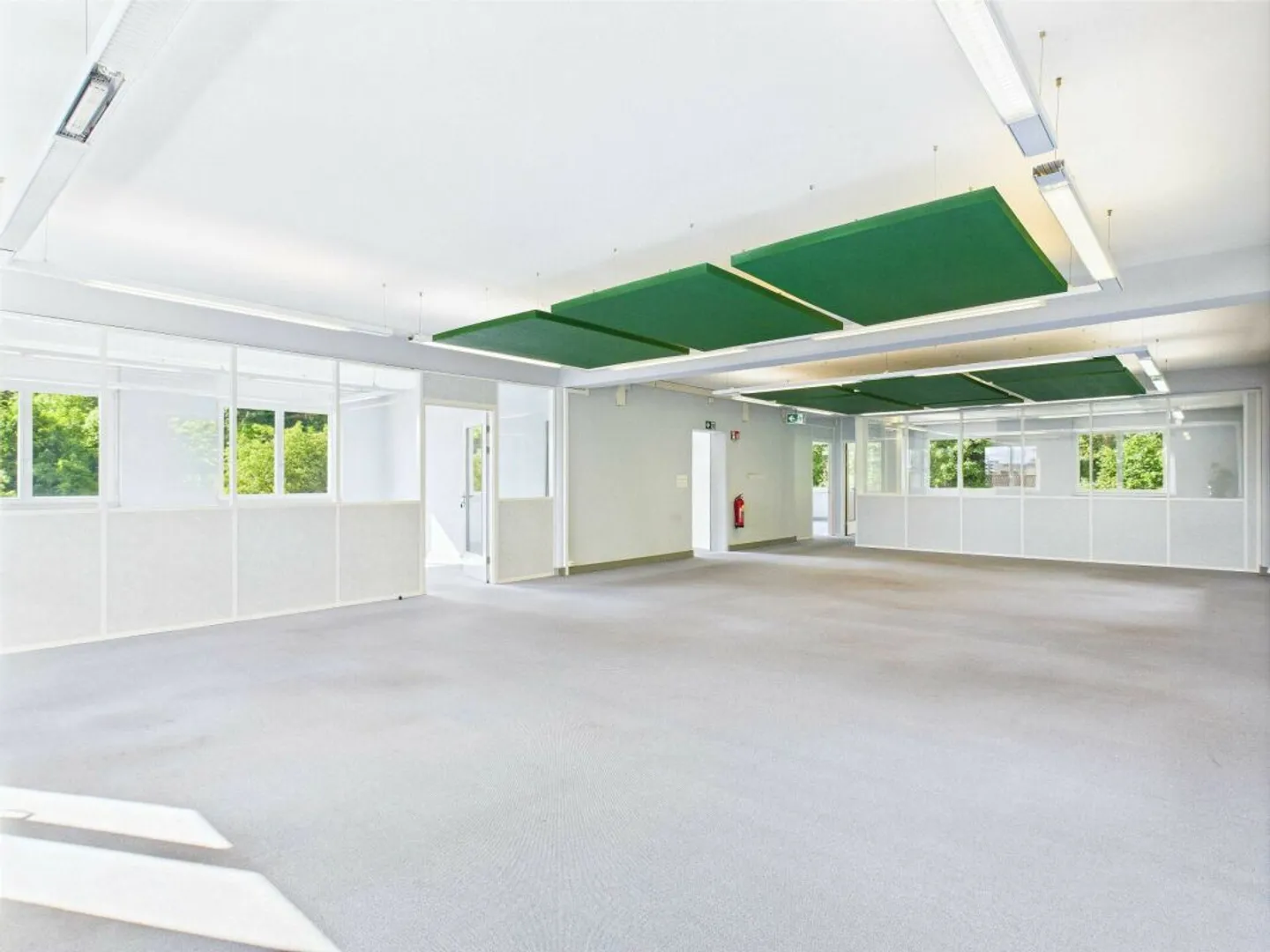 Espaces de bureau attrayants au cœur de Zurich-Seebach - Photo 9 sur 12