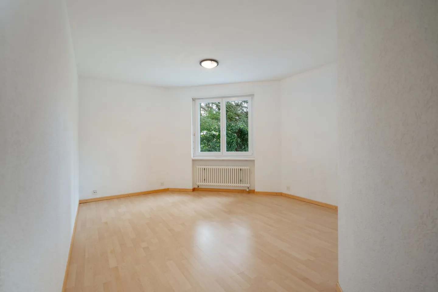Casa bifamiliare - Appartamento duplex di 5½ stanze, appartamento giardino di 4½ stanze - Foto 25 di 28