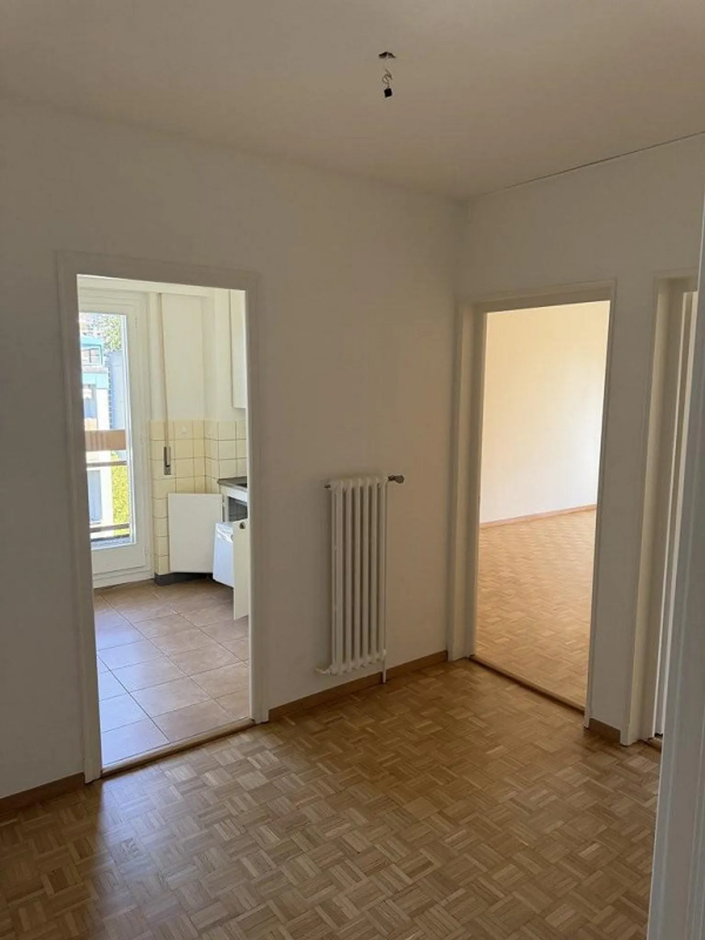 Appartamento di 2 stanze vicino al palazzo di Beaulieu - Foto 2 di 7