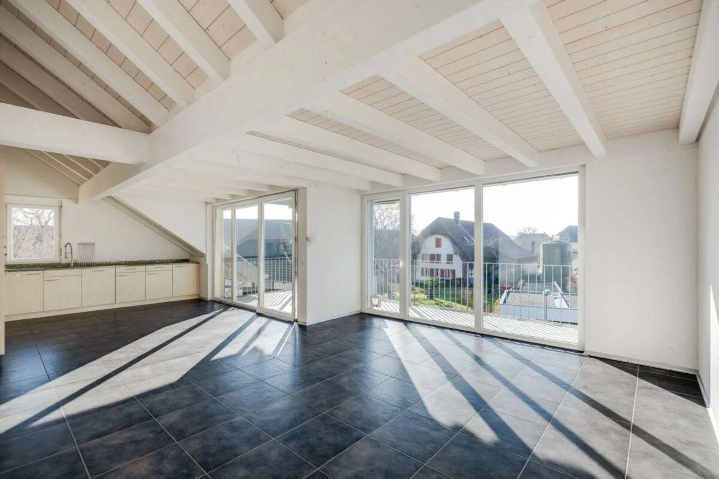 4.5-Room Apartment with Gallery - Photo 12 of 14