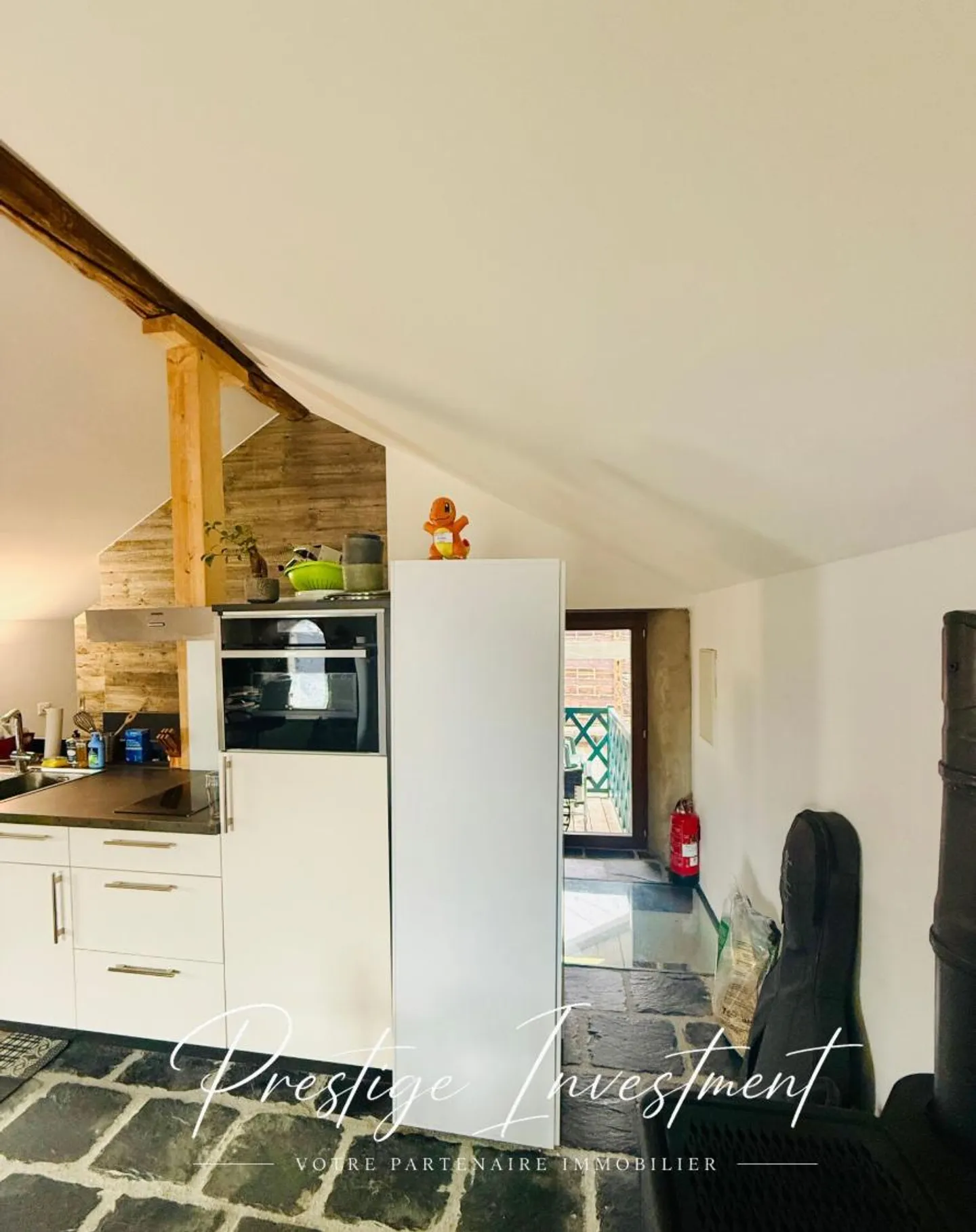 STUDIO CHARMANT PER AFFITTO - 52 M2, MASE! (MONT-NOBLE) - Foto 5 di 10