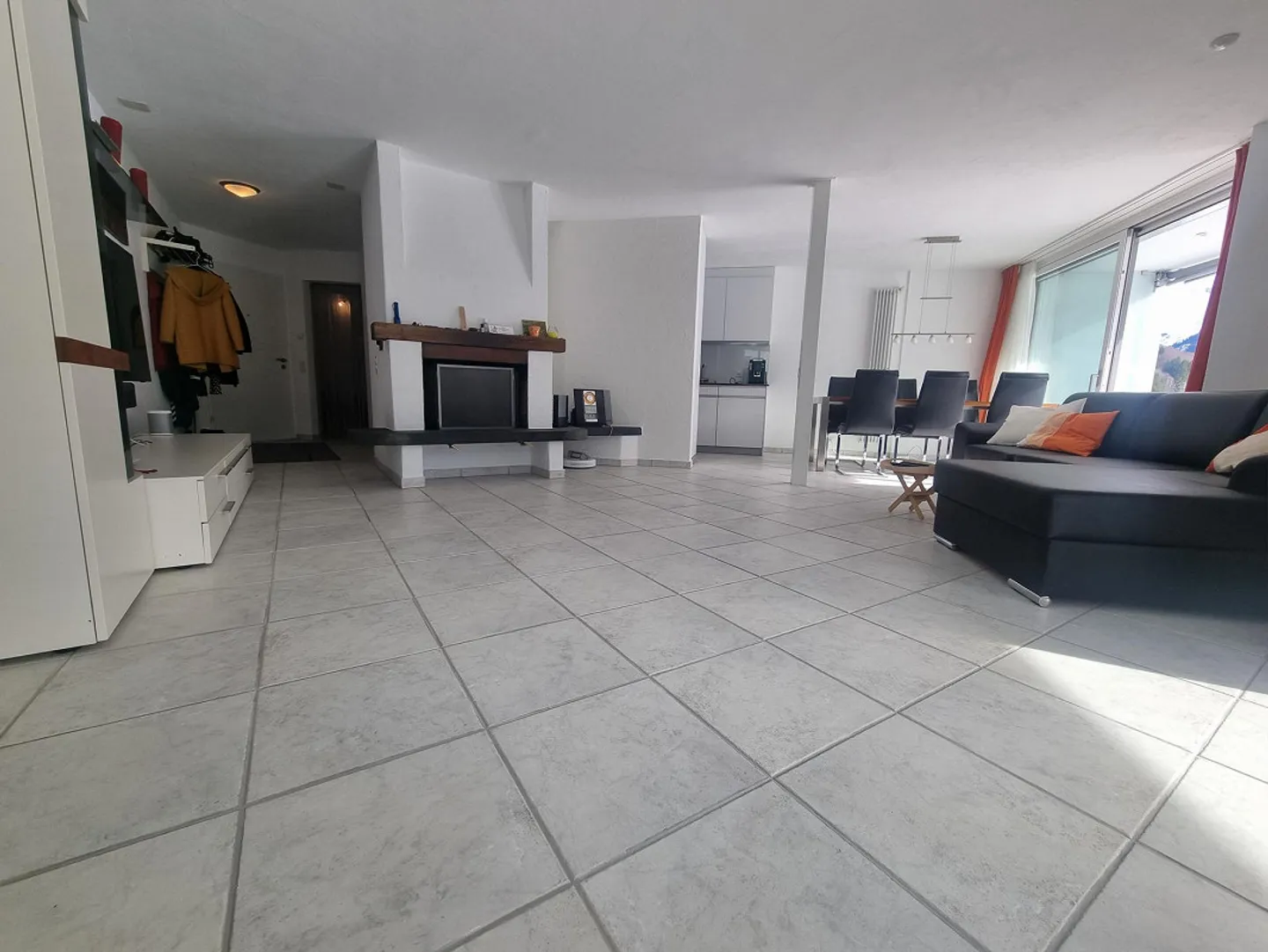 Appartamento giardino unico di 2,5 stanze a Engelberg - Foto 8 di 20