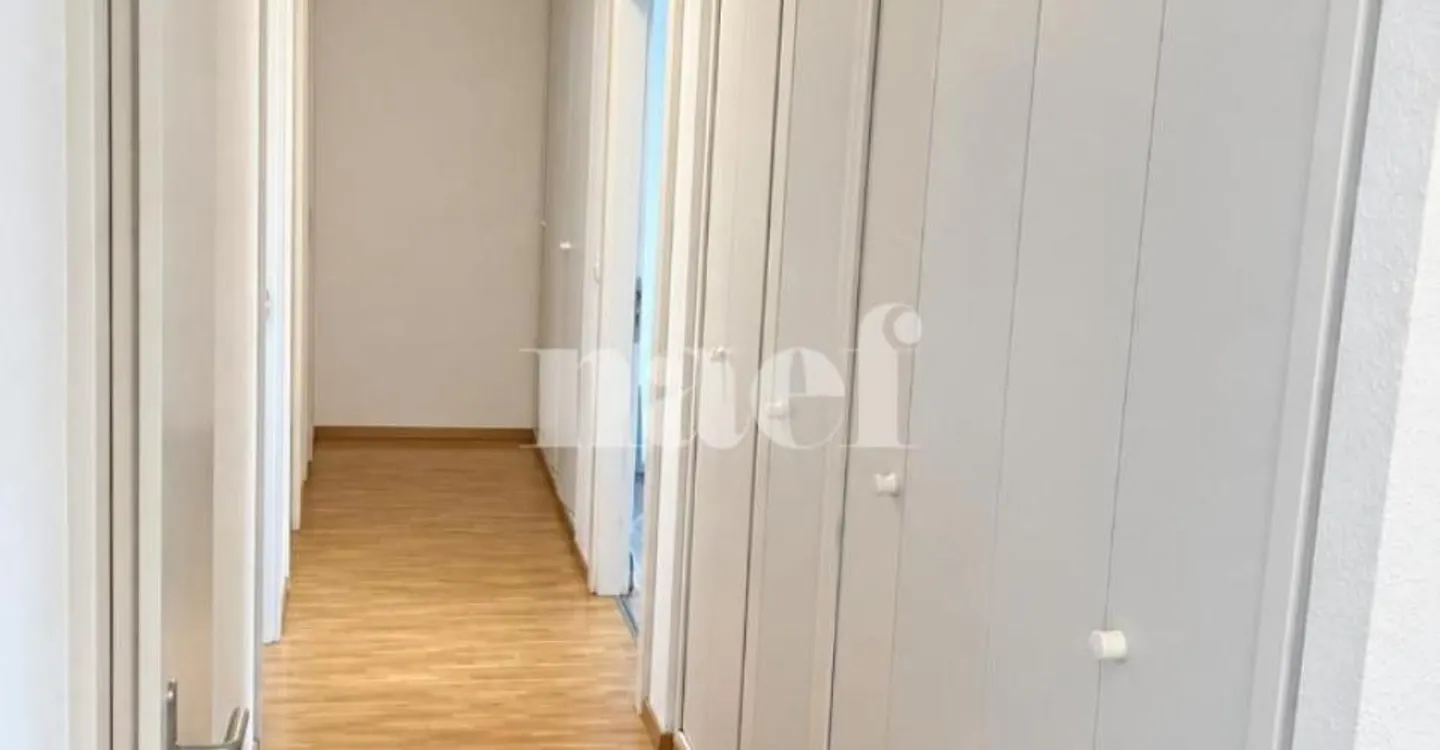 Apartment - Photo 7 of 11