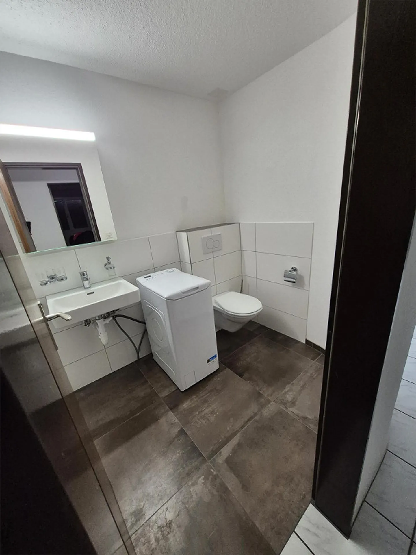 Appartamento 3 1/2 locali in posizione tranquilla - Foto 5 di 9