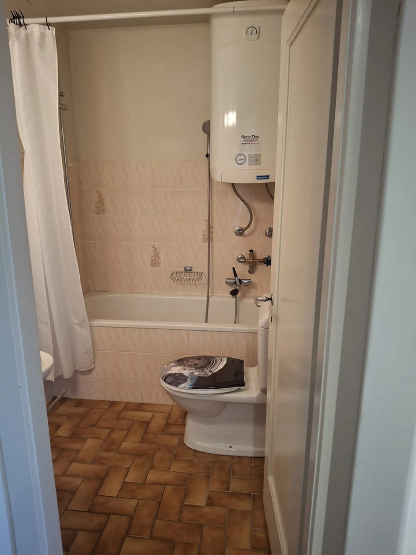 Apartment for rent - Photo 6 of 6