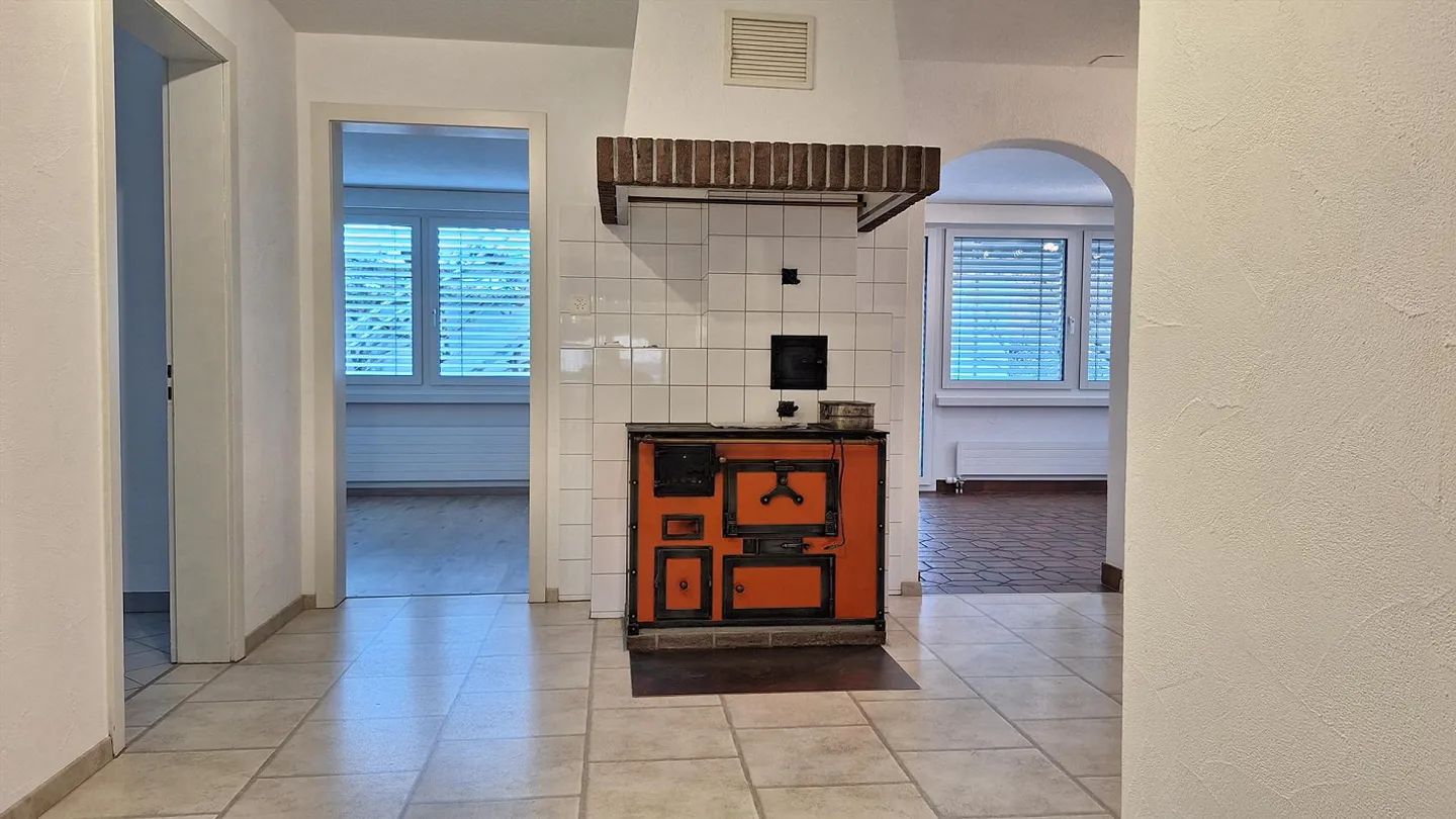 Bell'appartamento di 4,5 stanze in una casa bifamiliare - Foto 6 di 19