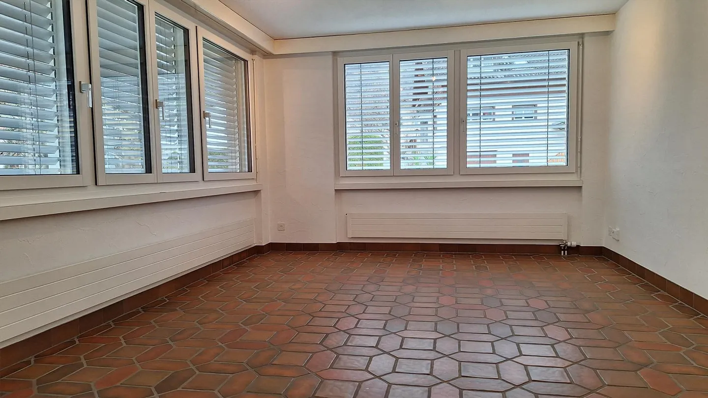 Bell'appartamento di 4,5 stanze in una casa bifamiliare - Foto 9 di 19