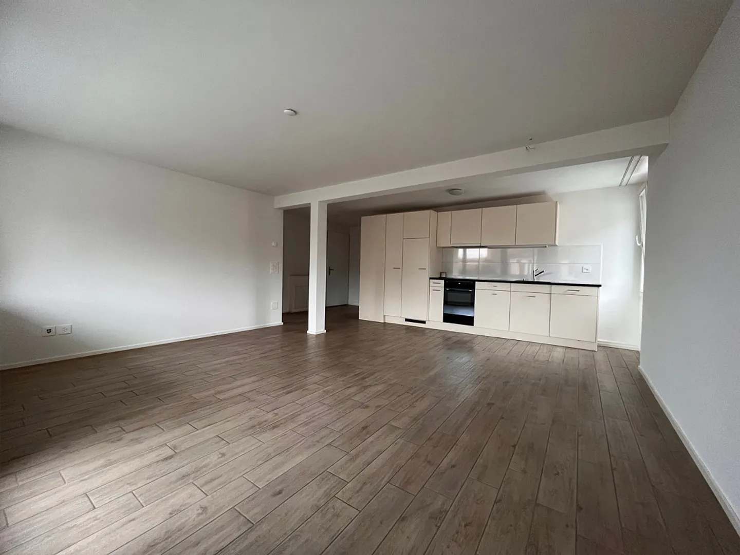 Appartement adapté aux seniors avec vue sur le lac - Photo 7 sur 12