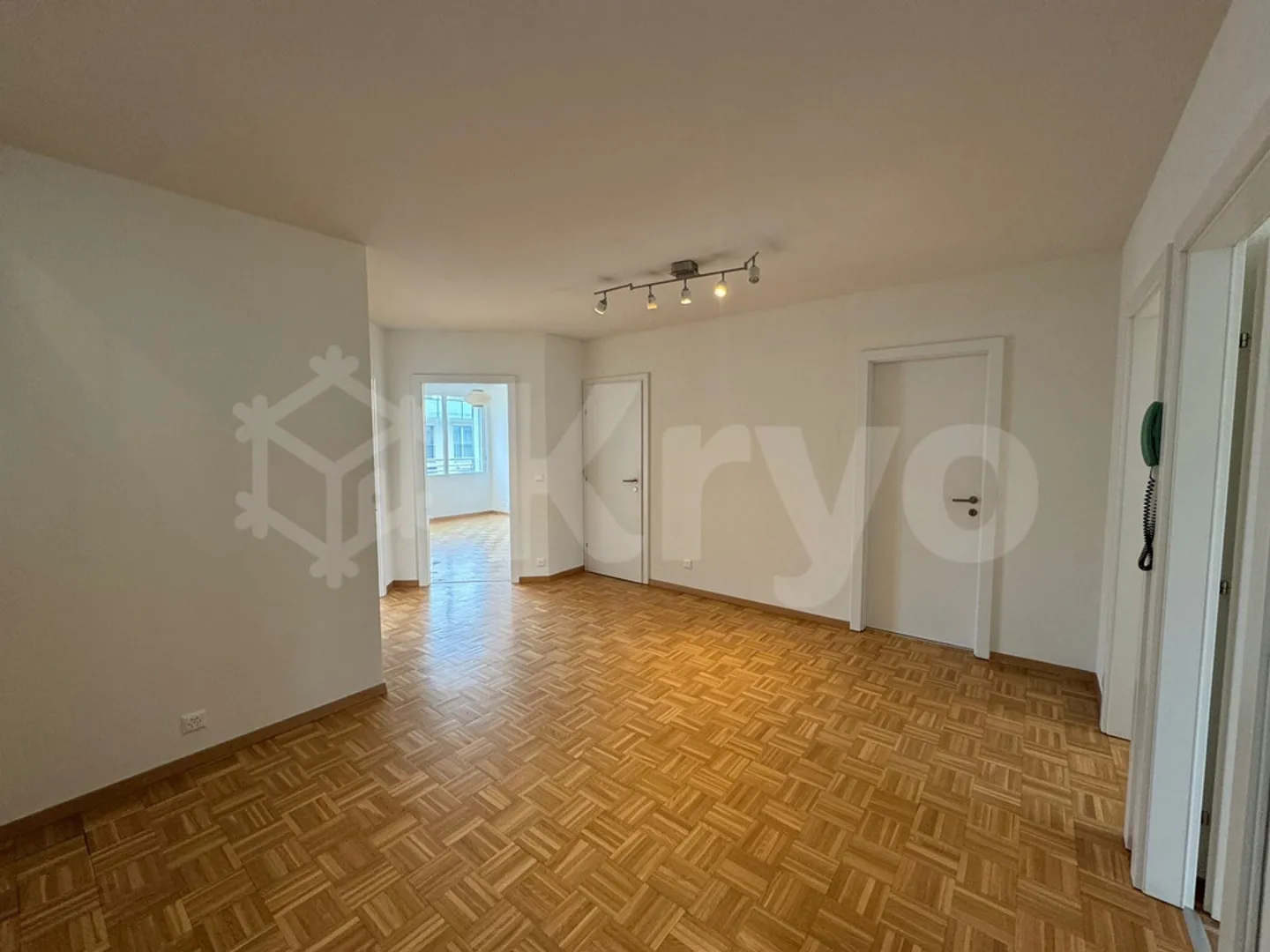 Wunderschöne 6-Zimmer-Wohnung im 2. Stock in Versoix - Foto 8 von 11