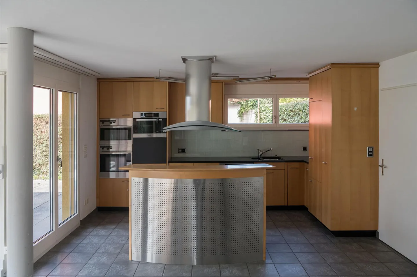 Casa unifamiliare indipendente nella migliore posizione - Foto 11 di 30