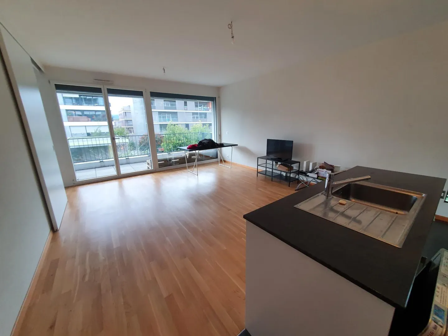 Appartement à louer - Photo 3 sur 9
