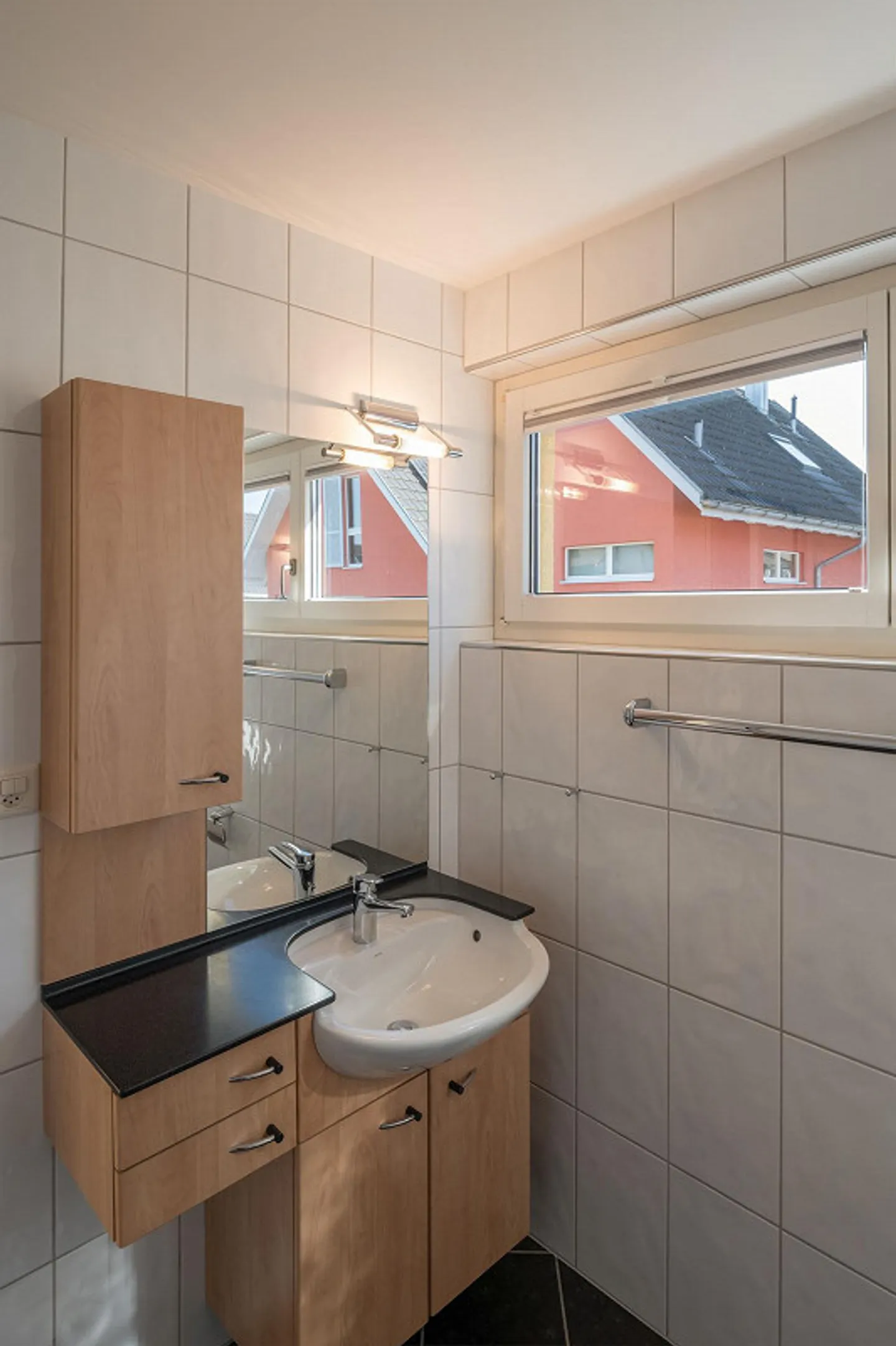 Casa unifamiliare indipendente nella migliore posizione - Foto 14 di 30