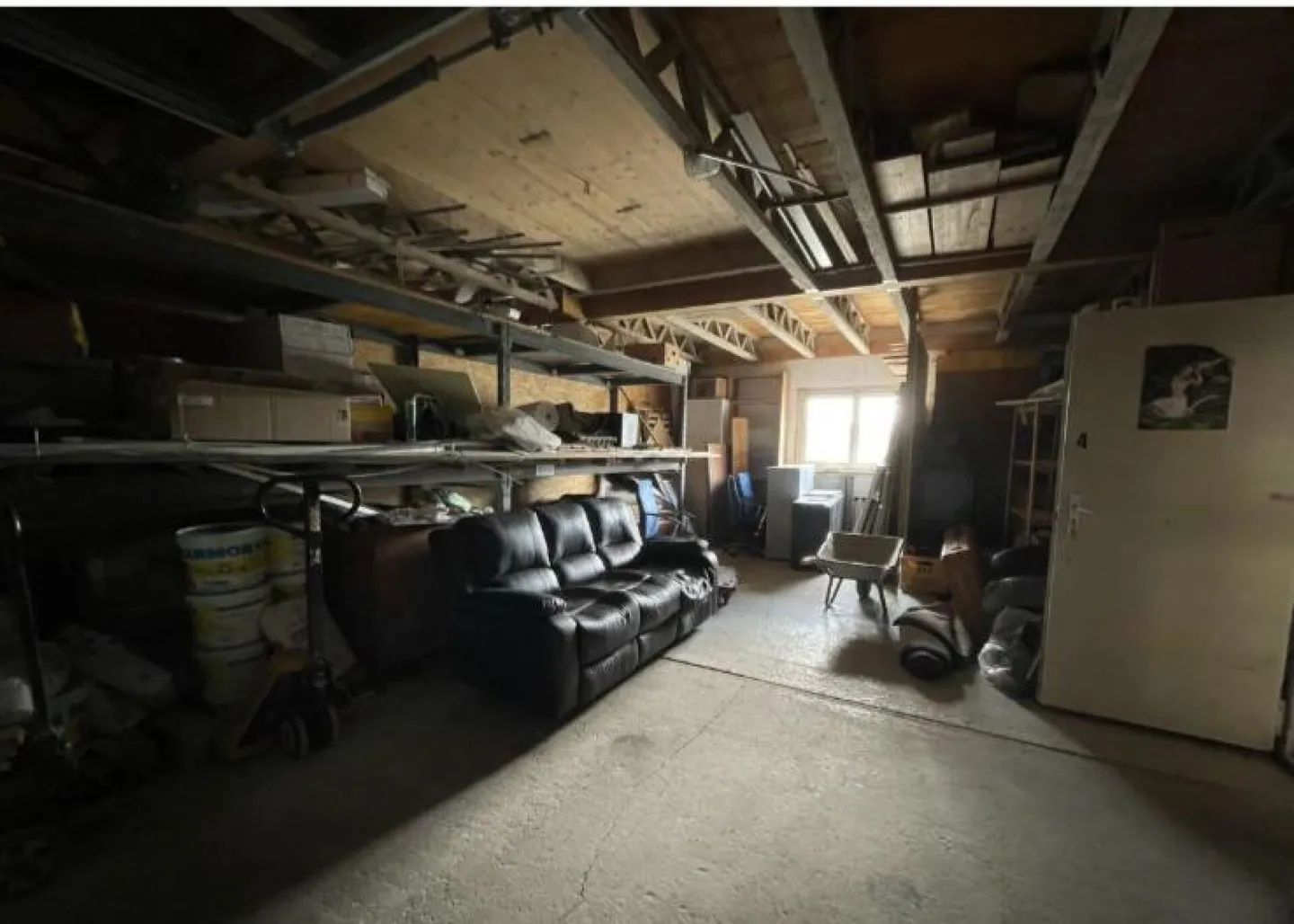 Vehicle Workshop for Rent in Neyruz - Photo 5 of 7