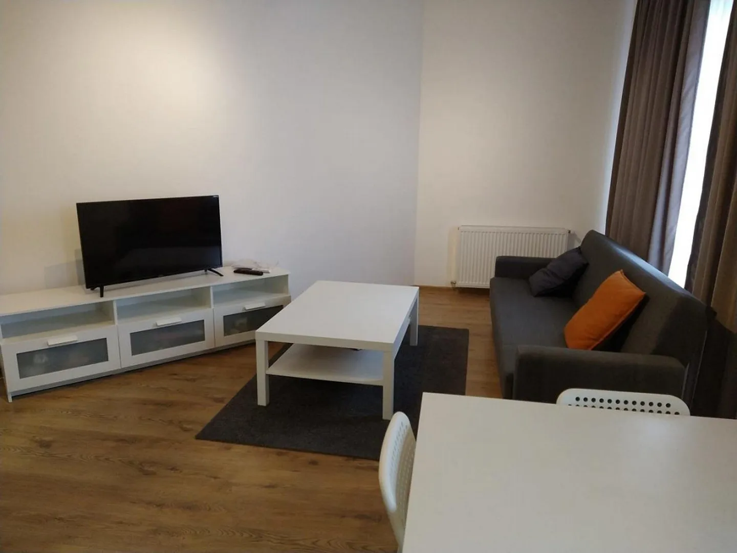 Kürzlich renovierte Wohnung - Foto 2 von 15