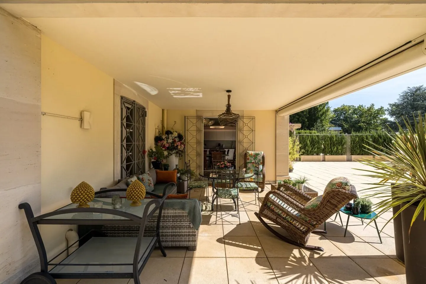 Private listing, do not publish - Appartamento lussuoso con giardino a Vandoeuvres - Foto 2 di 12