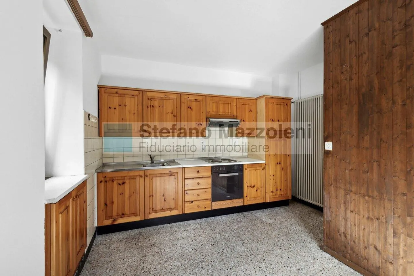 GIORNICO sur l'île du fleuve Ticino - Maison unifamiliale - Photo 4 sur 11