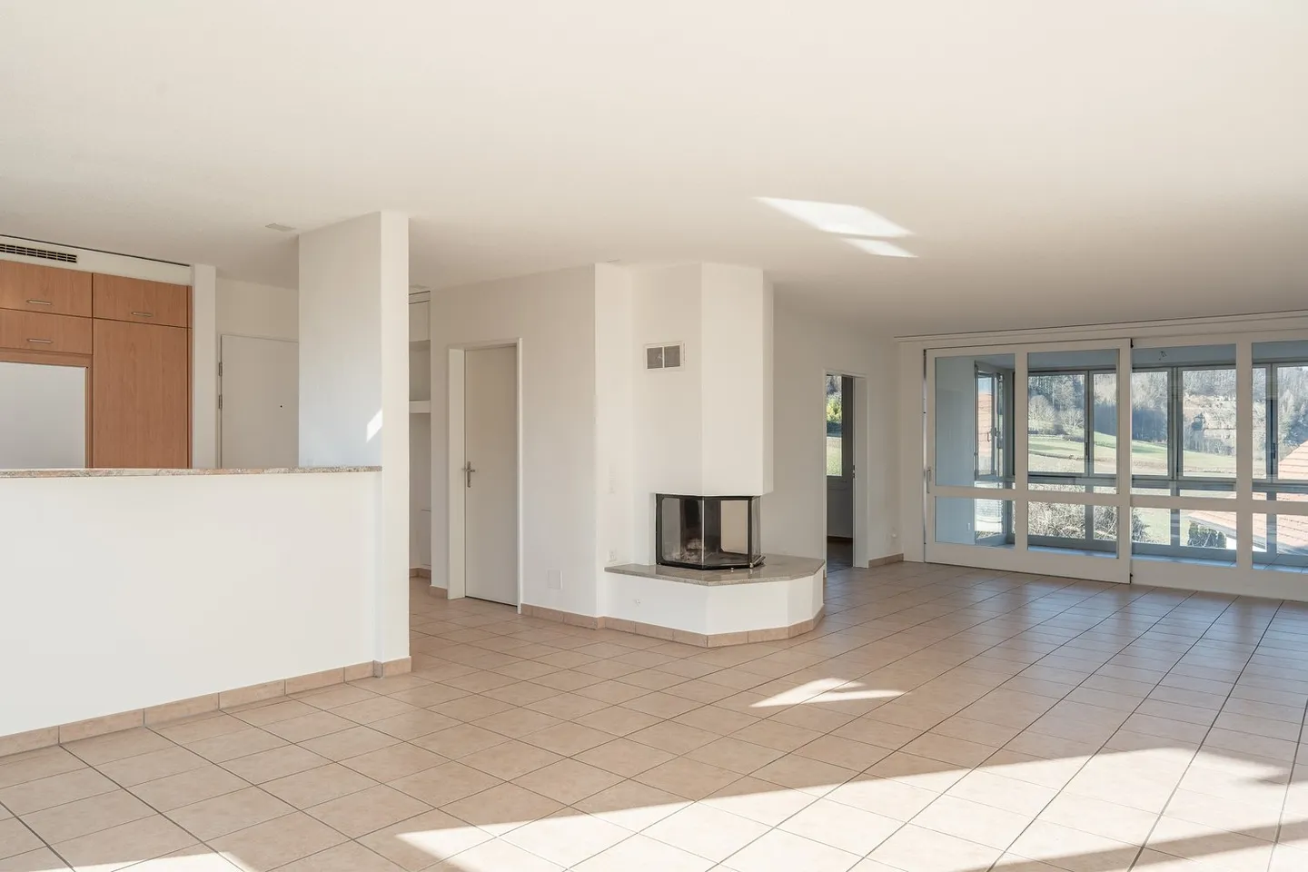 Attractive multi-family house with 6 apartments in Schüpfen - Photo 6 of 21